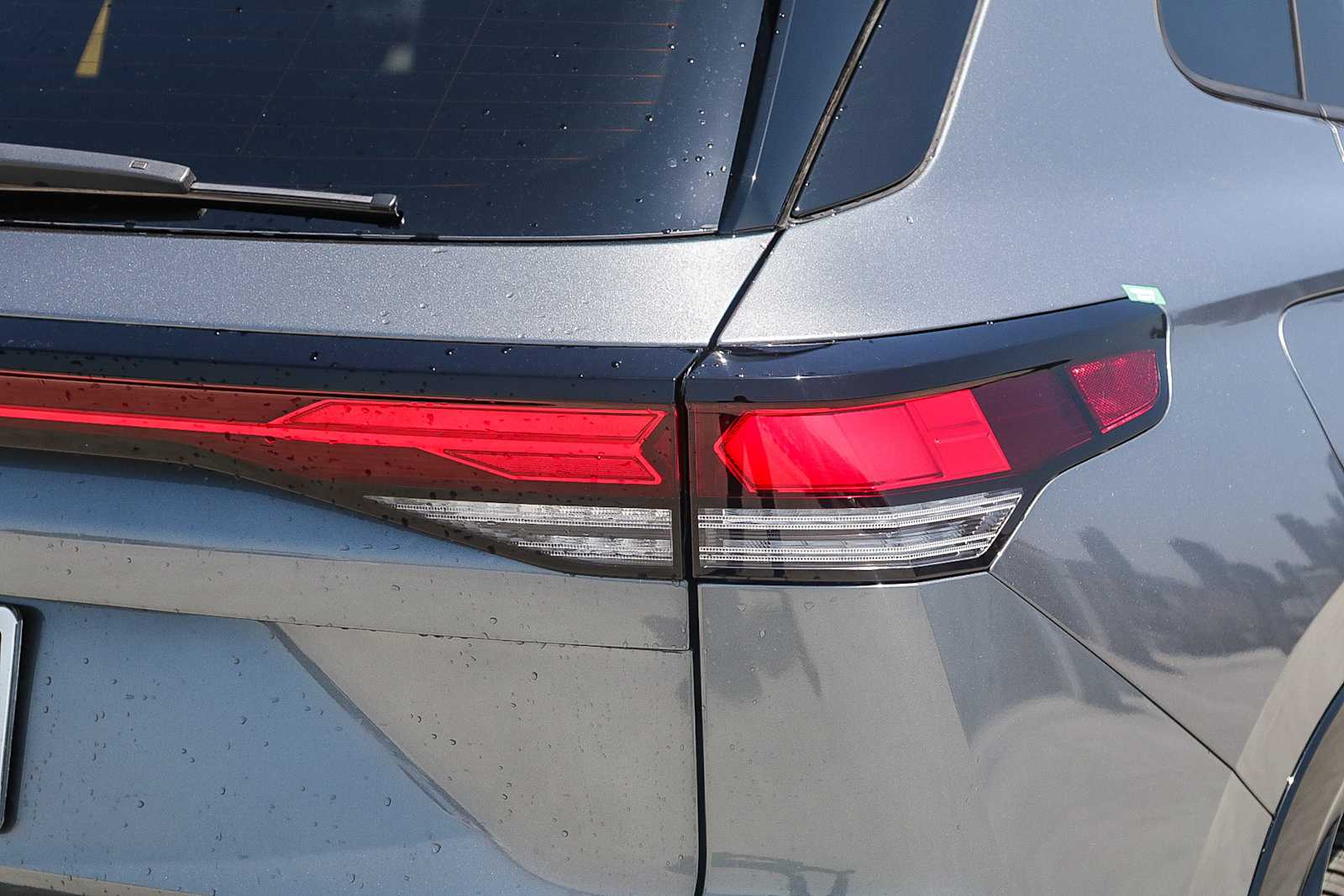 Thumbnail: 2025 Volkswagen Tiguan - 9