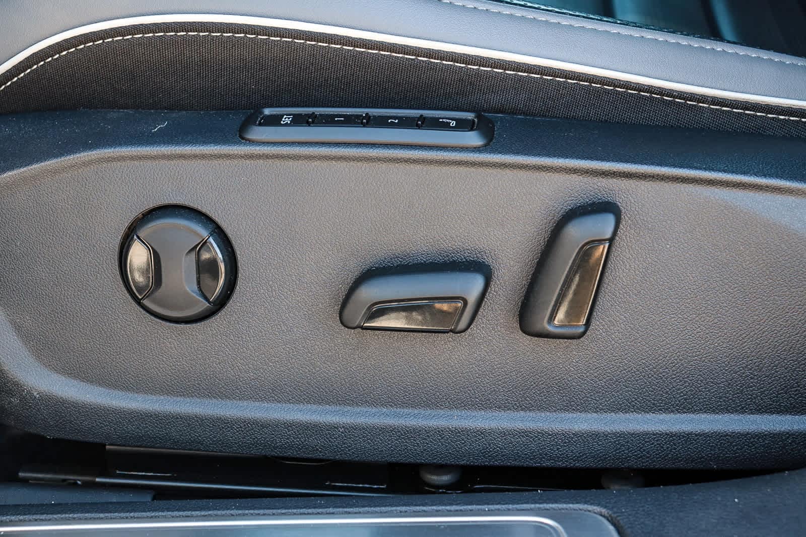 Thumbnail: 2023 Volkswagen Arteon - 22