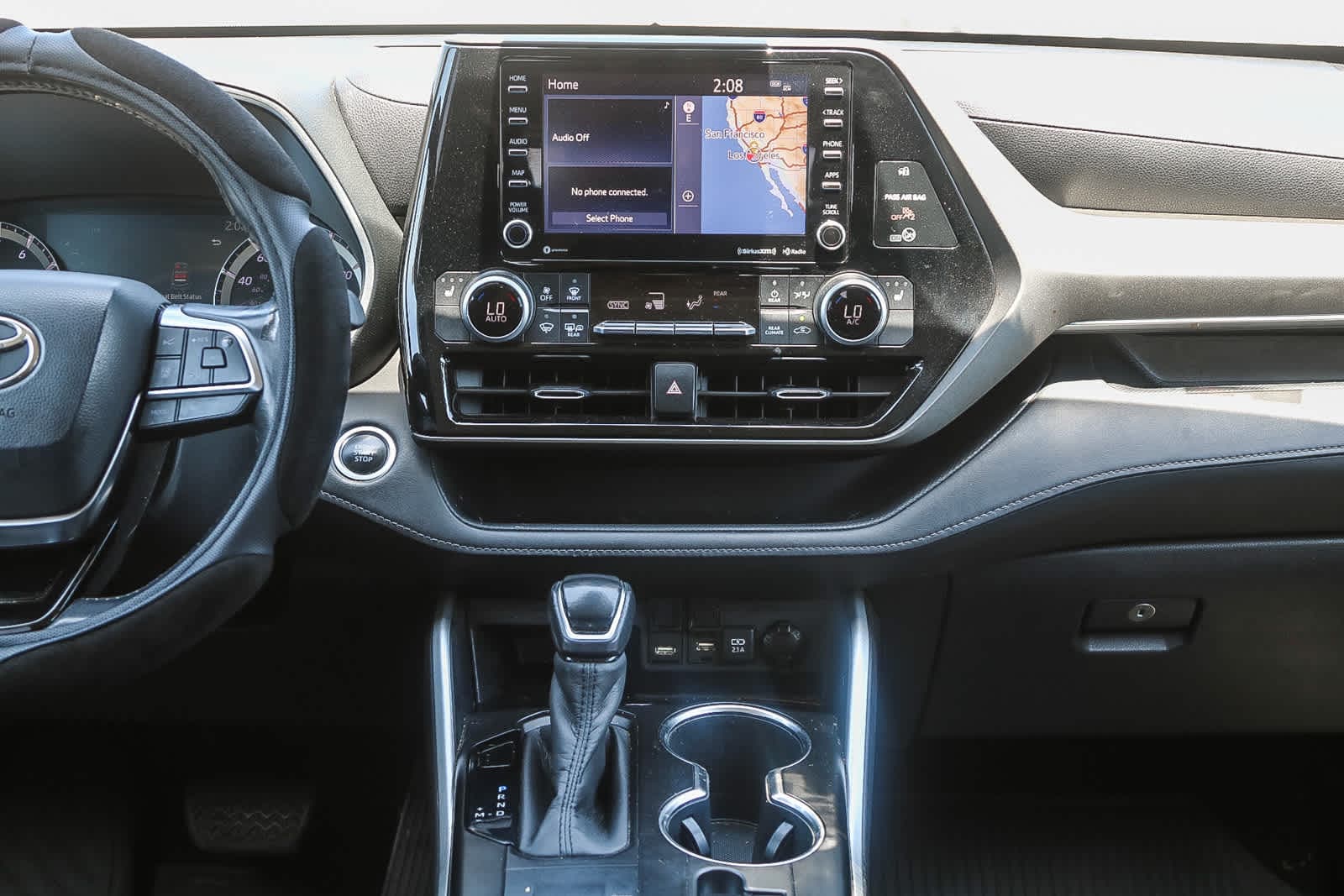 2020 Toyota Highlander XLE 13