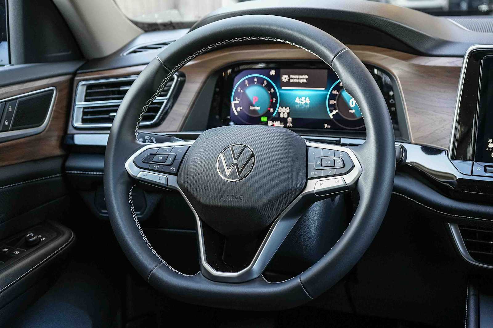 Thumbnail: 2026 Volkswagen Atlas - 17