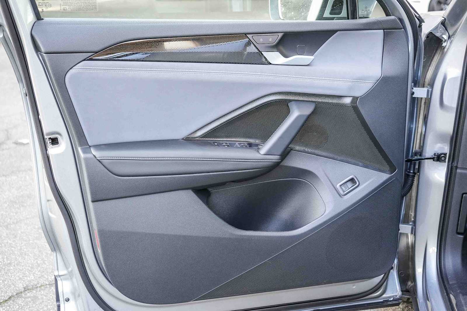 Thumbnail: 2026 Volkswagen Tiguan - 22