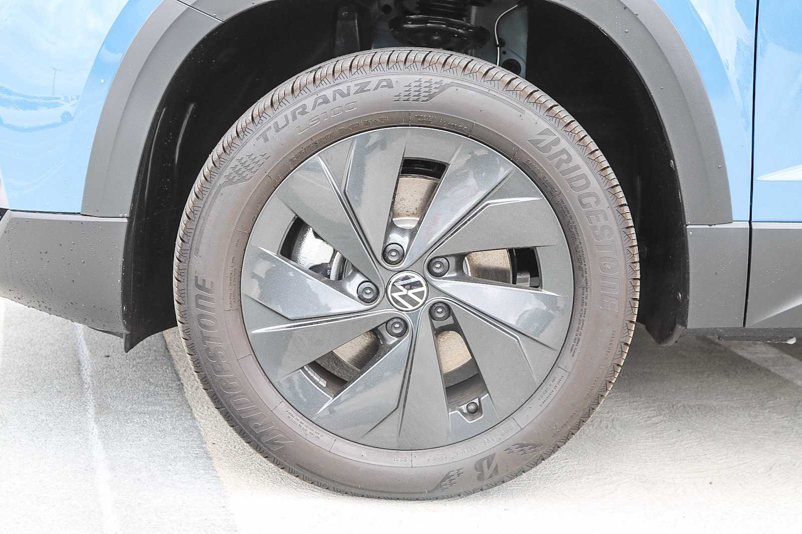 Thumbnail: 2025 Volkswagen Taos - 11