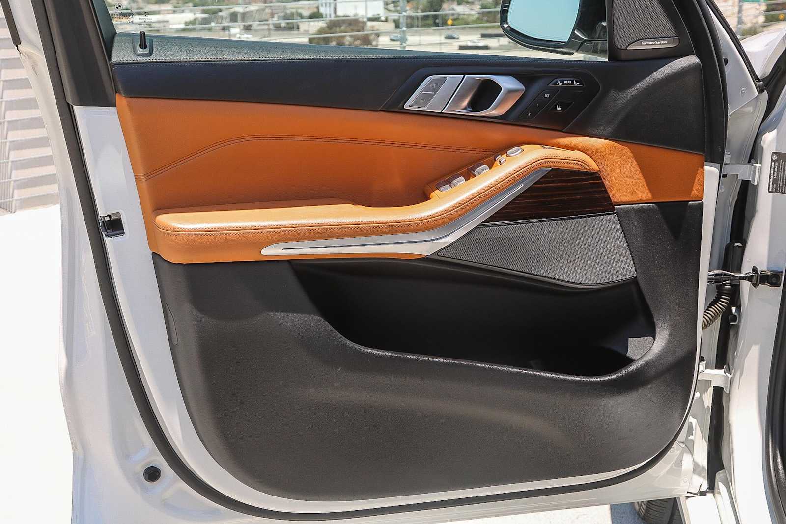 Thumbnail: 2019 BMW X7 - 23