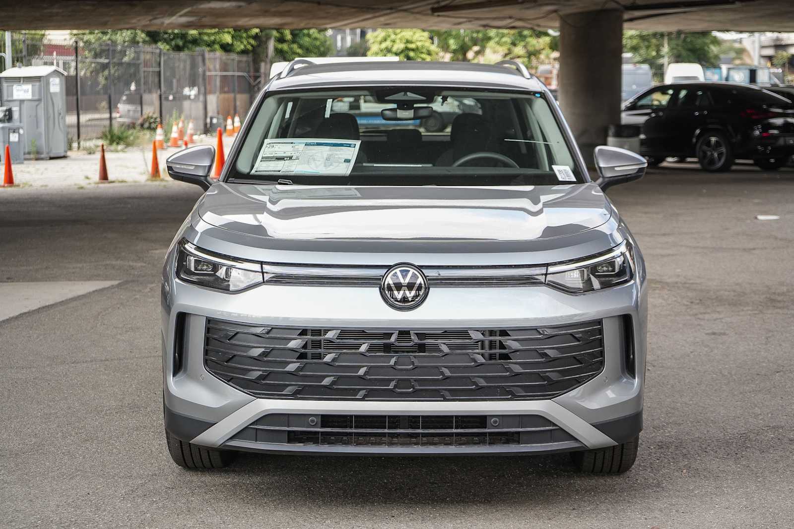 Thumbnail: 2026 Volkswagen Tiguan - 2