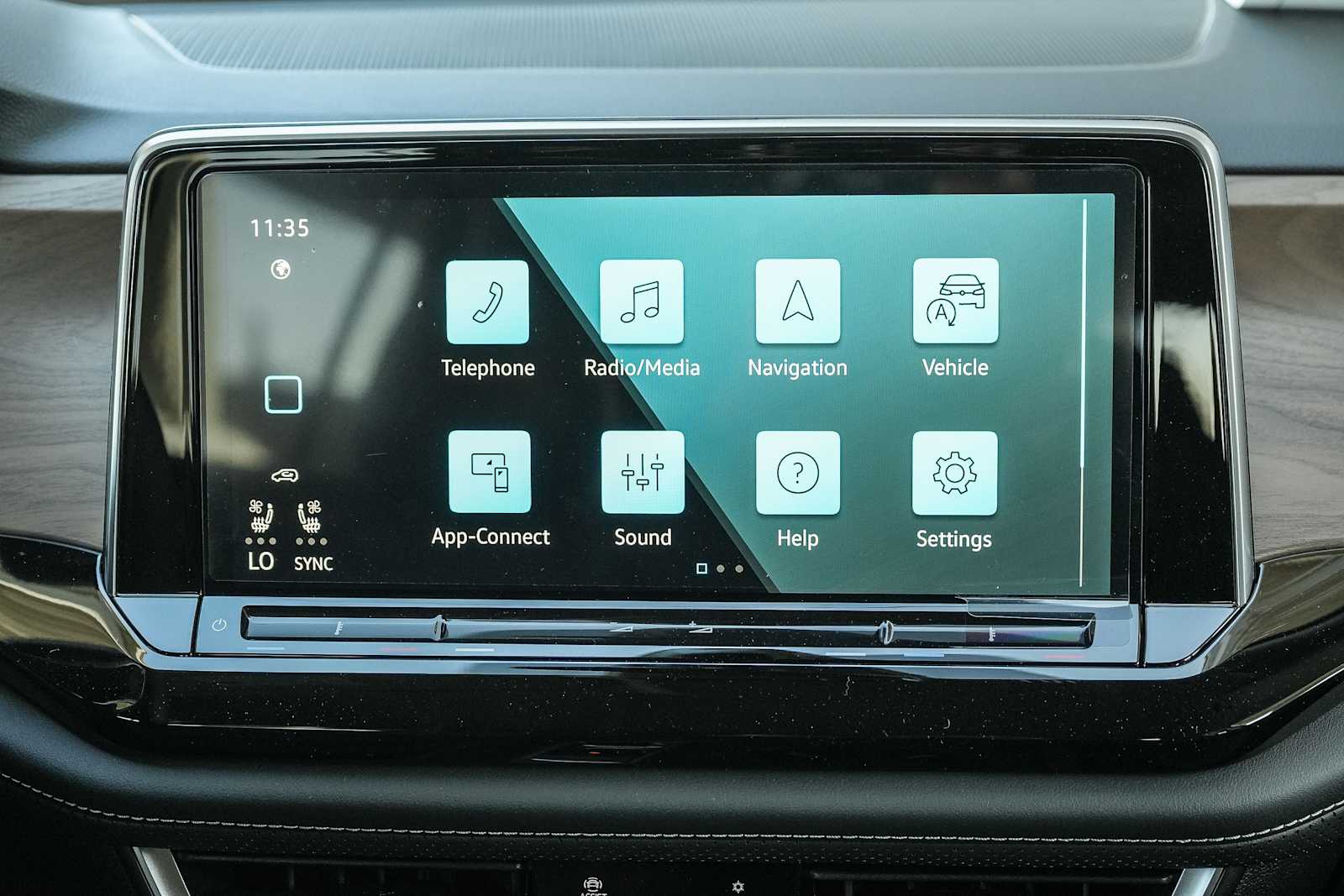 Thumbnail: 2026 Volkswagen Atlas - 16