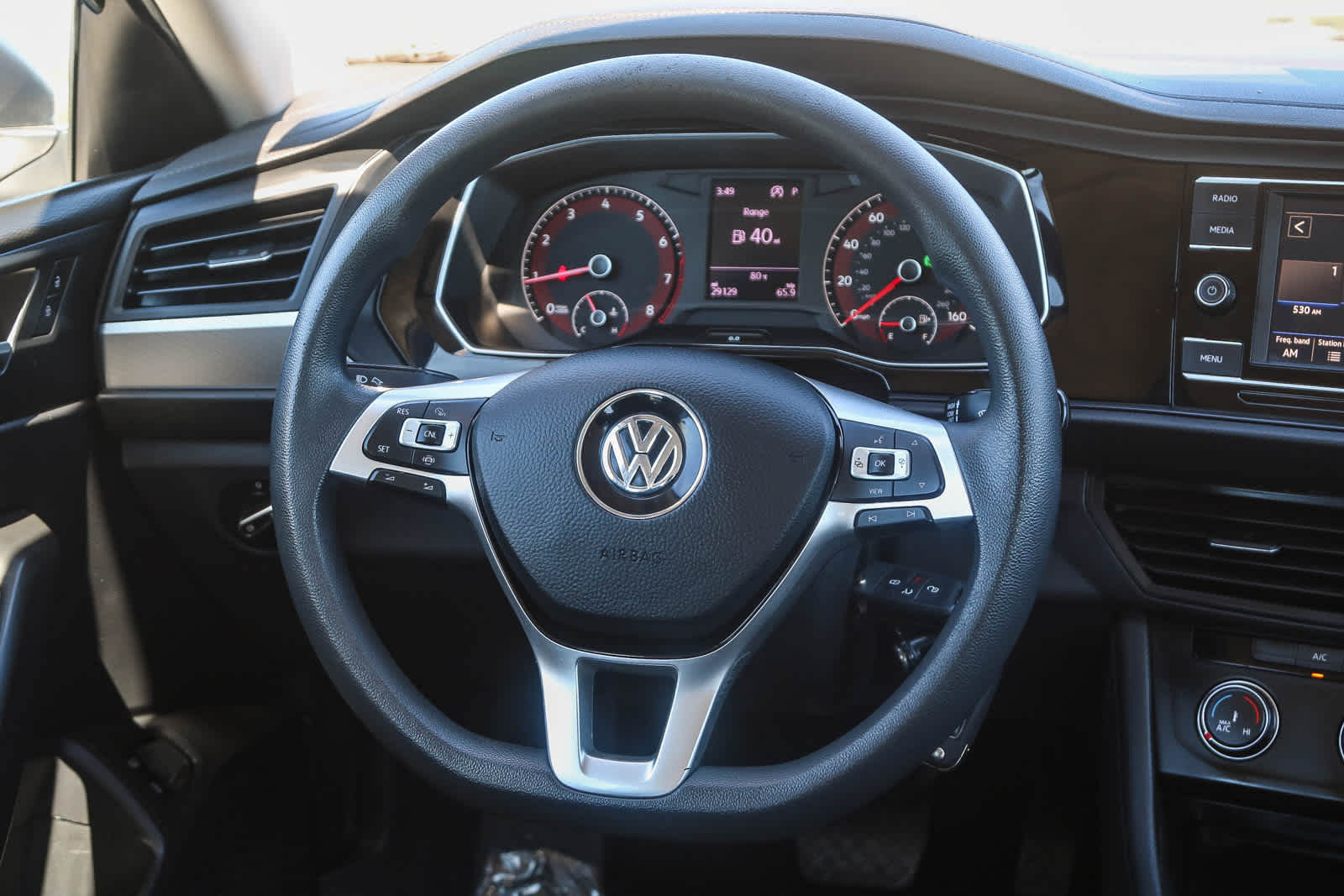 Thumbnail: 2021 Volkswagen Jetta - 15