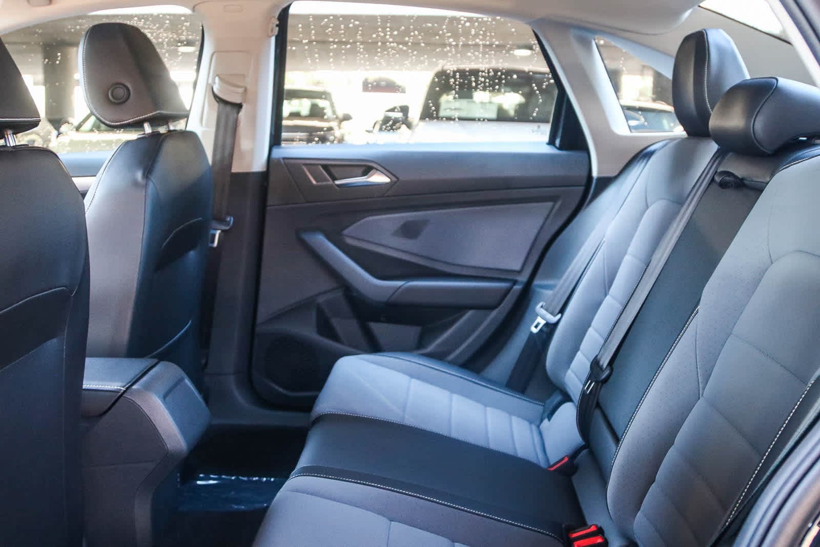 Thumbnail: 2025 Volkswagen Jetta - 19