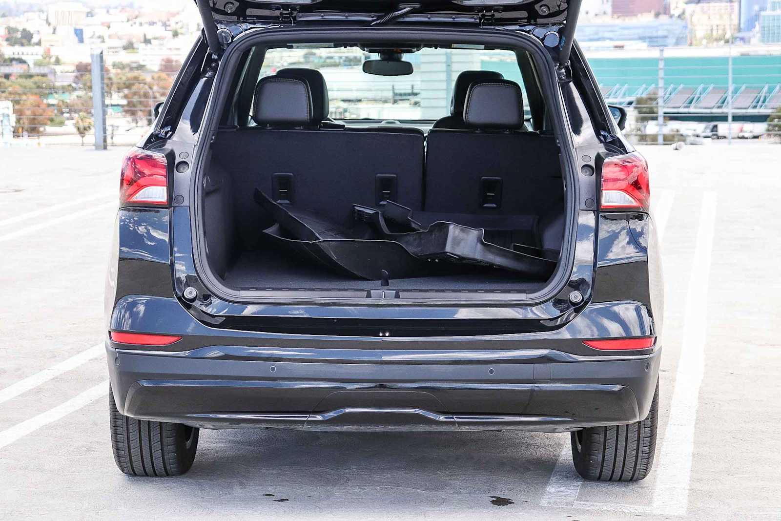 Thumbnail: 2024 Chevrolet Equinox - 26