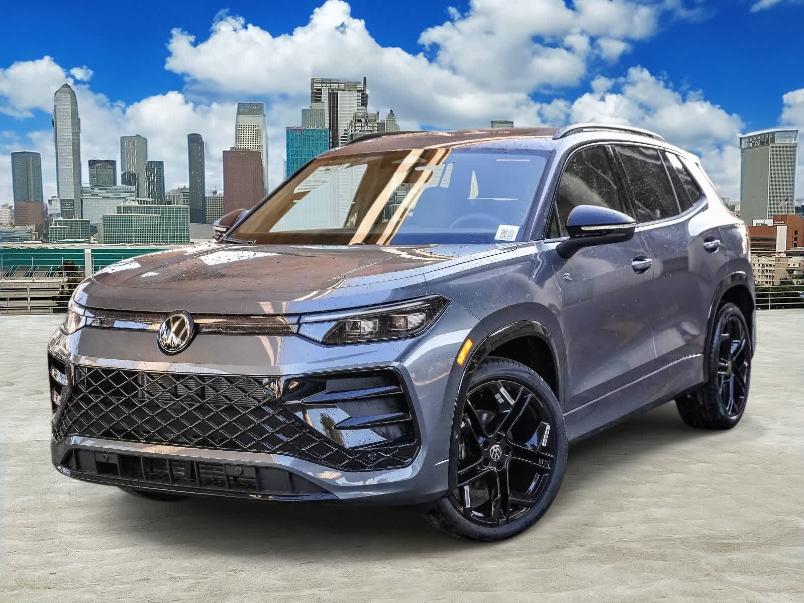 Thumbnail: 2026 Volkswagen Tiguan - 1