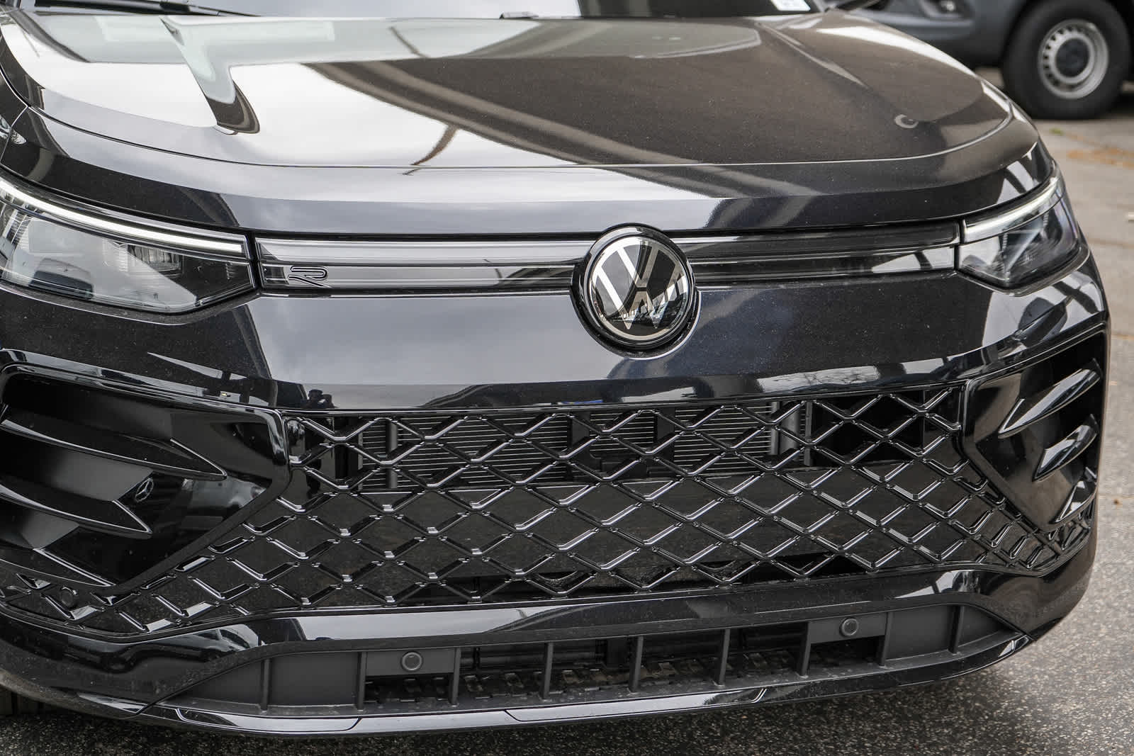 Thumbnail: 2026 Volkswagen Tiguan - 11