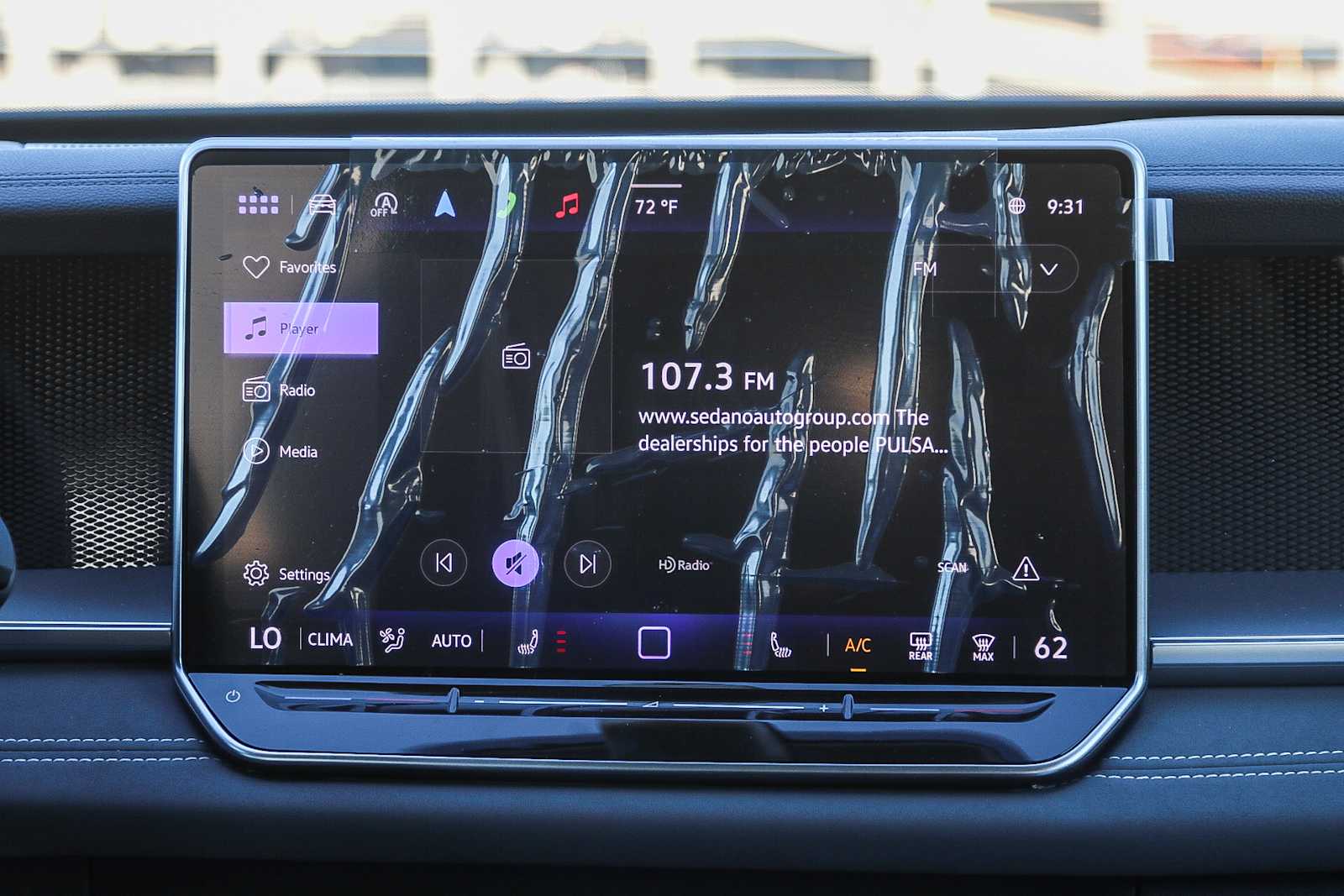 Thumbnail: 2025 Volkswagen Tiguan - 17