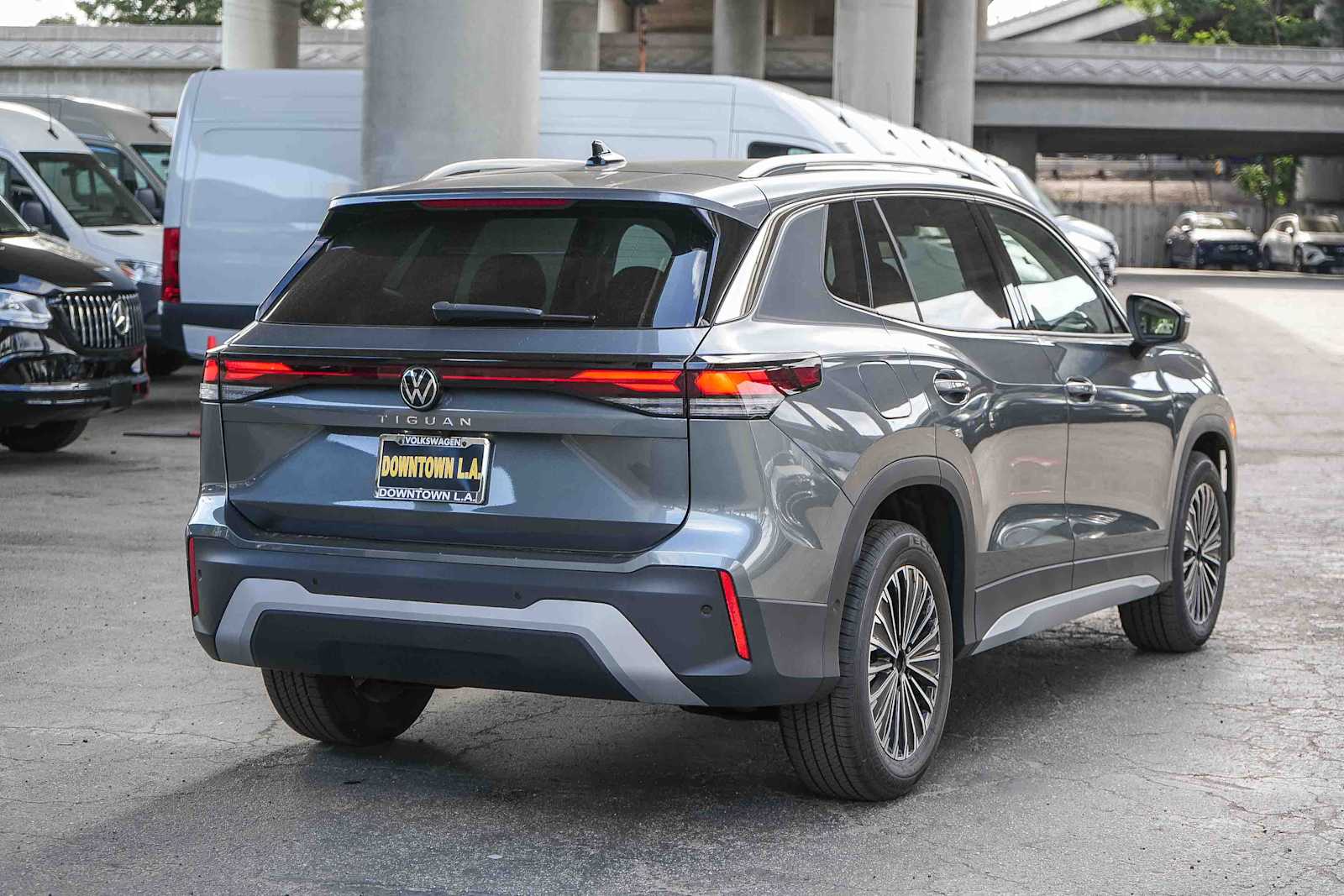 Thumbnail: 2026 Volkswagen Tiguan - 6