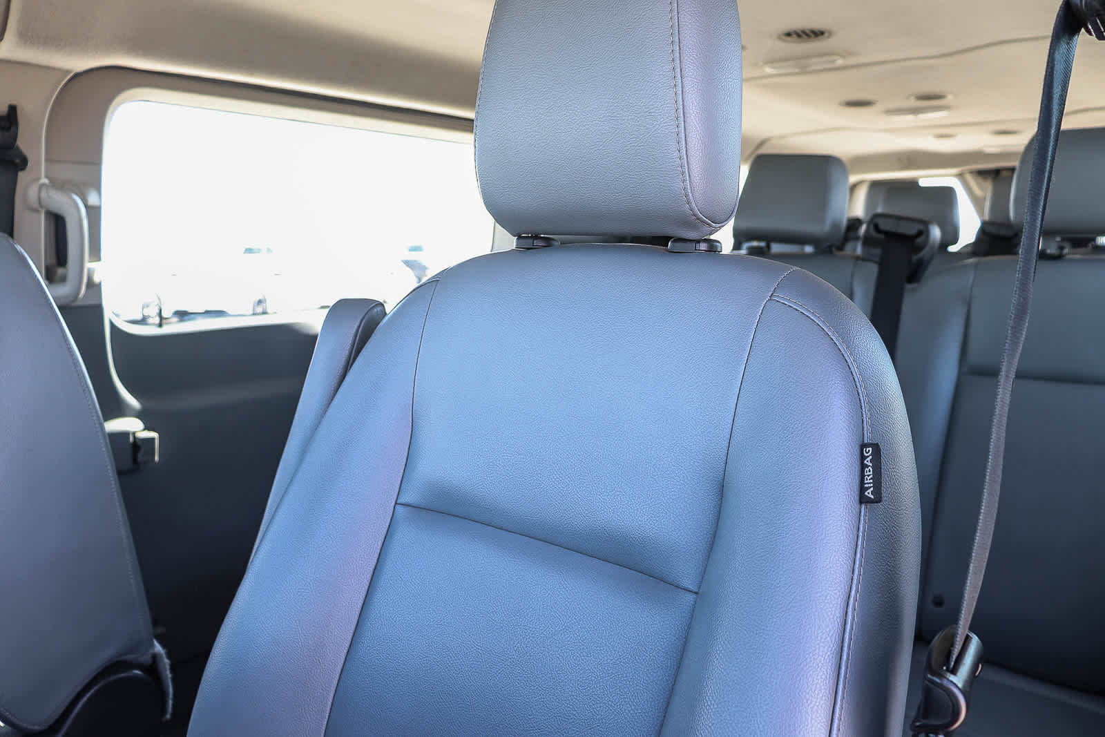 Thumbnail: 2018 Ford Transit Series - 26