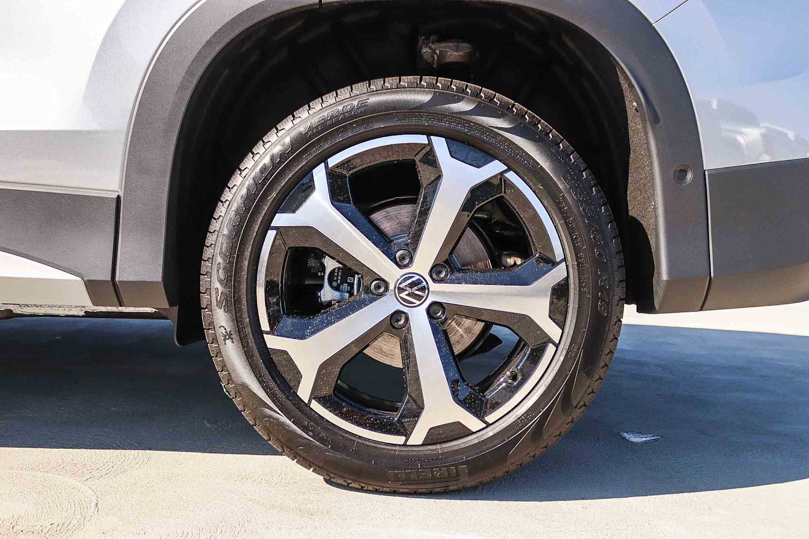 Thumbnail: 2026 Volkswagen Tiguan - 10