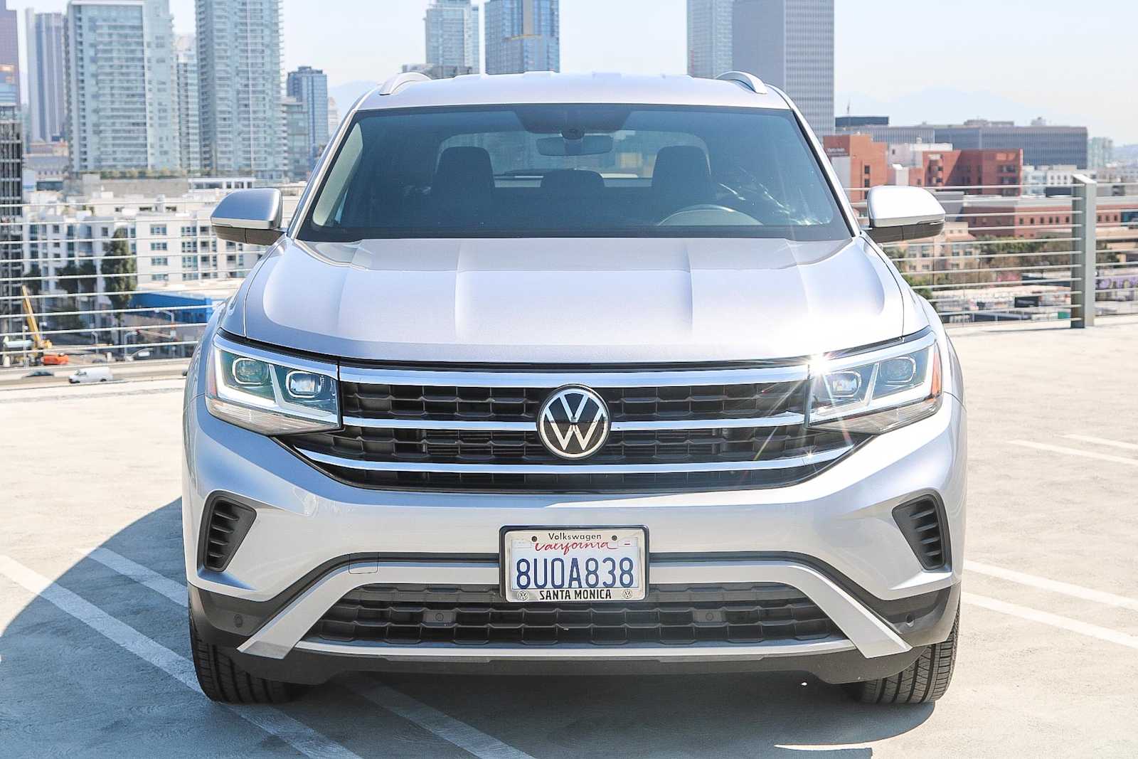 Certified 2020 Volkswagen Atlas Cross Sport SE w/Tech with VIN 1V21E2CA7LC209159 for sale in Los Angeles, CA