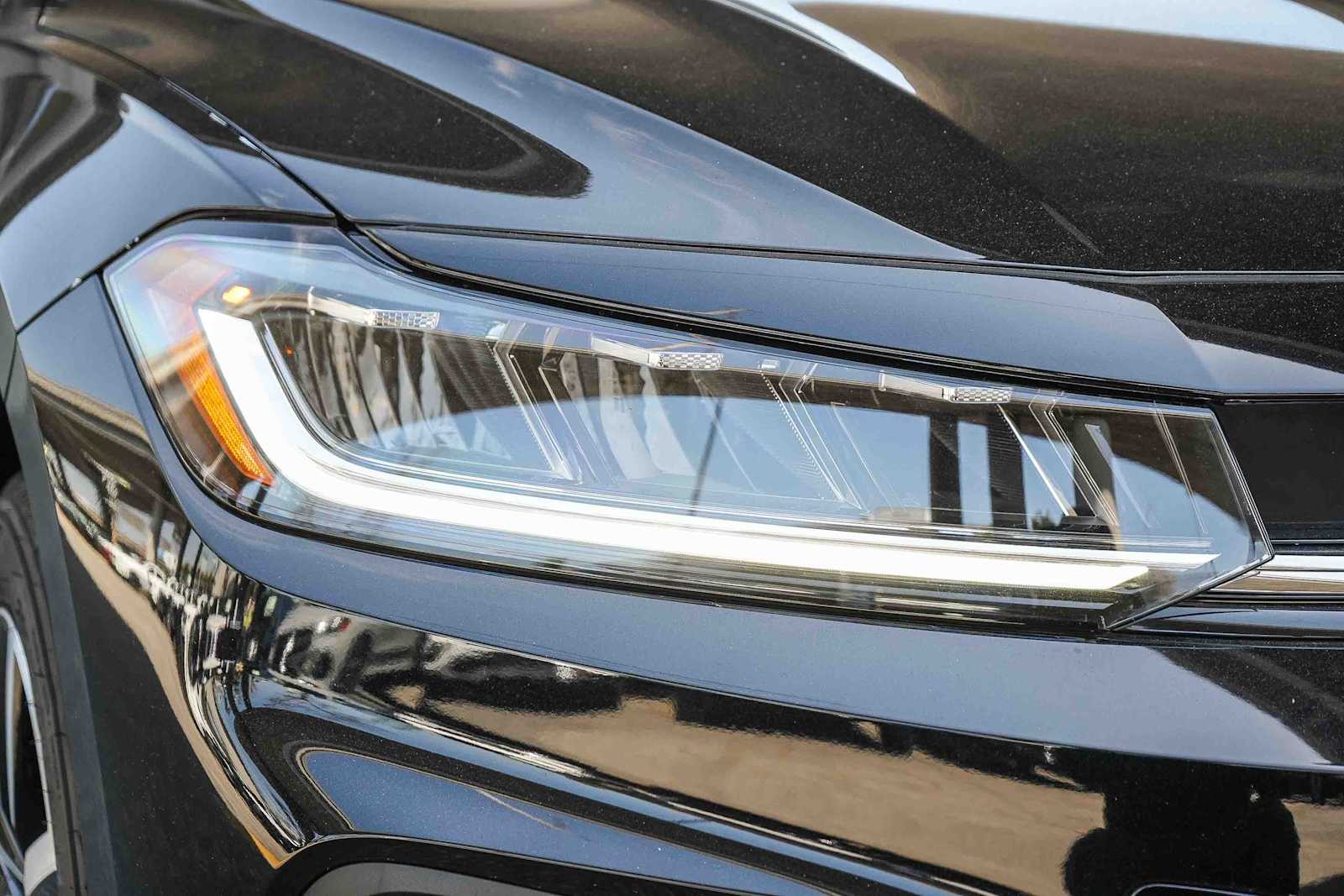 Thumbnail: 2026 Volkswagen Jetta - 4
