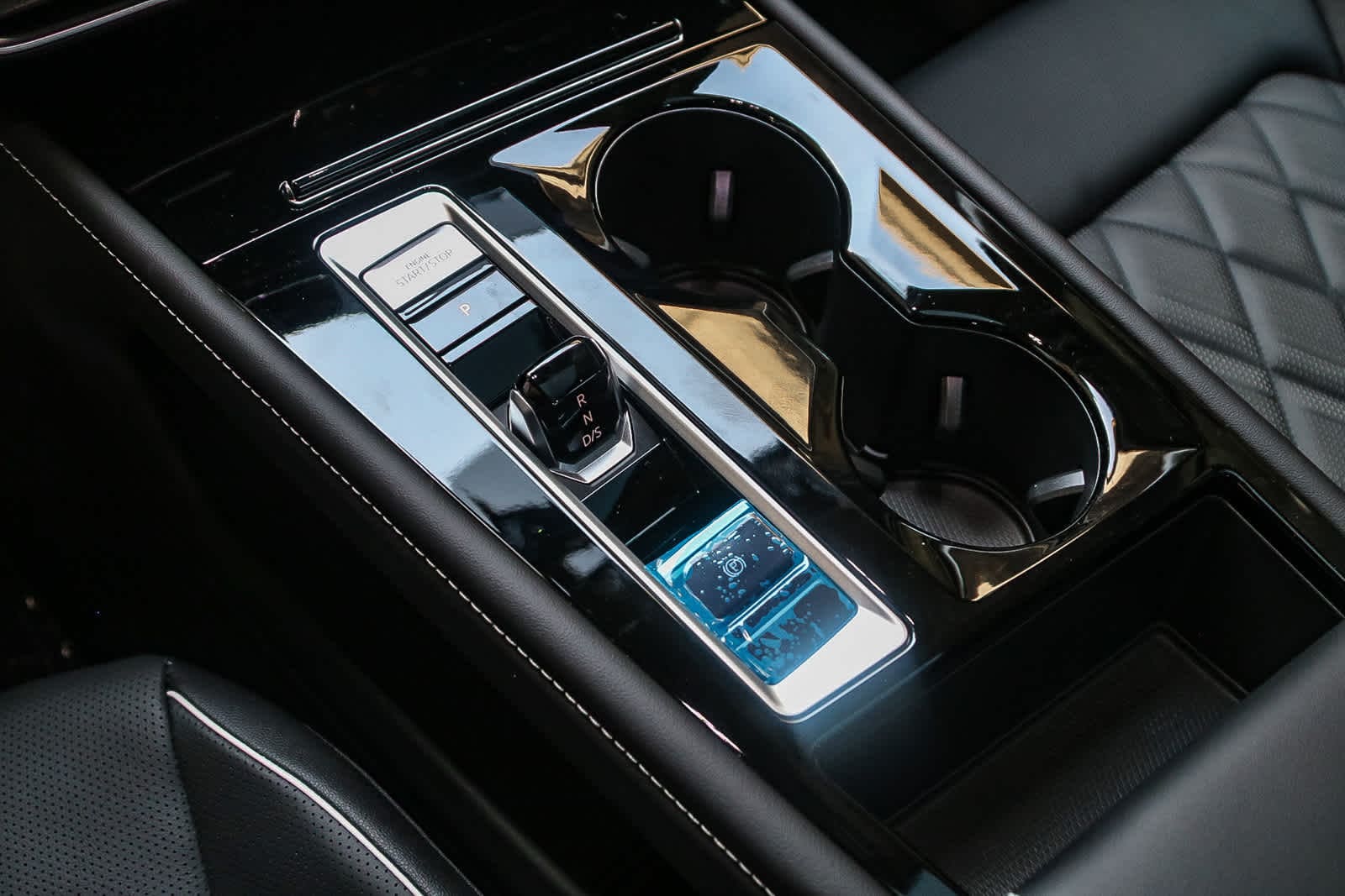 Thumbnail: 2025 Volkswagen Atlas - 20