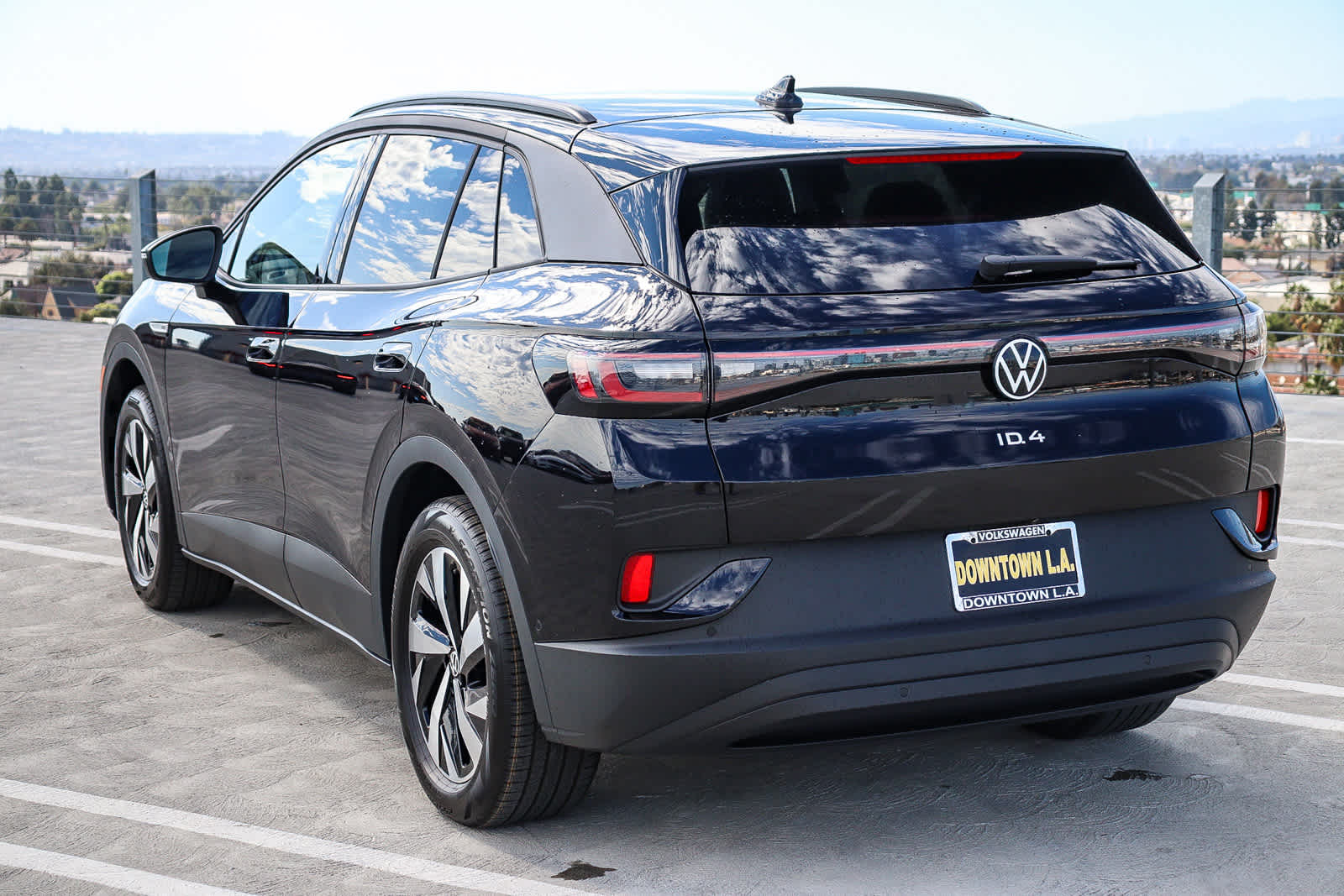 Thumbnail: 2025 Volkswagen ID.4 - 8