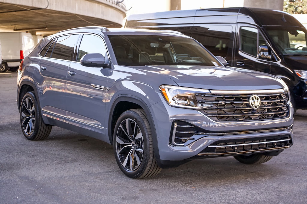 New 2026 Volkswagen Atlas Cross Sport 2.0T SEL Premium R-Line SUV