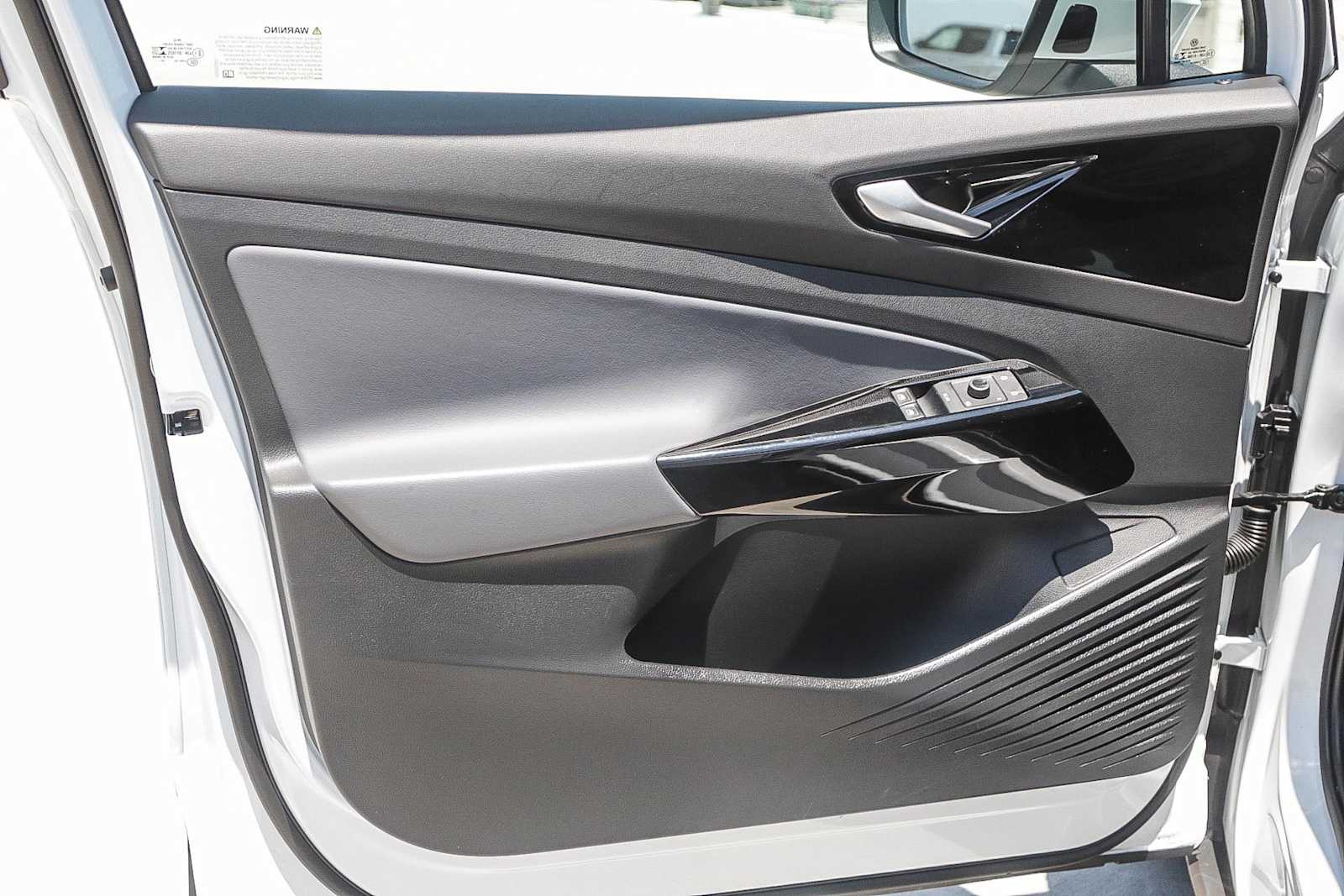 Thumbnail: 2022 Volkswagen ID.4 - 21