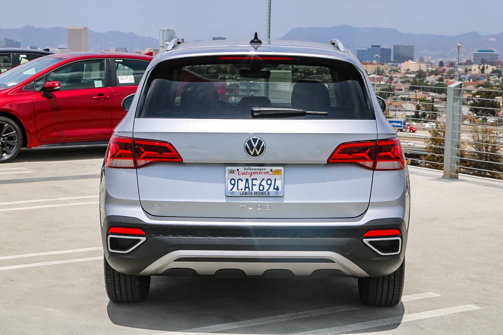 Thumbnail: 2022 Volkswagen Taos - 8