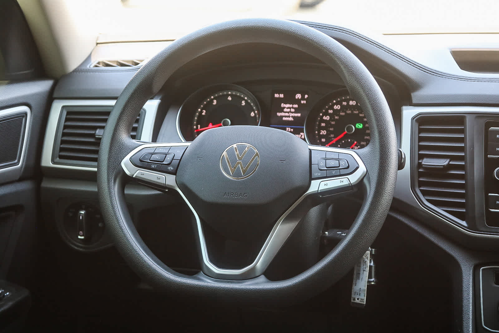 Thumbnail: 2021 Volkswagen Atlas - 15