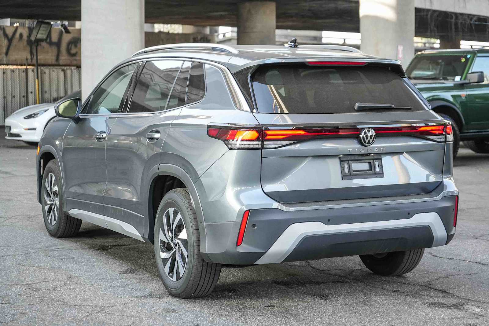 Thumbnail: 2026 Volkswagen Tiguan - 8