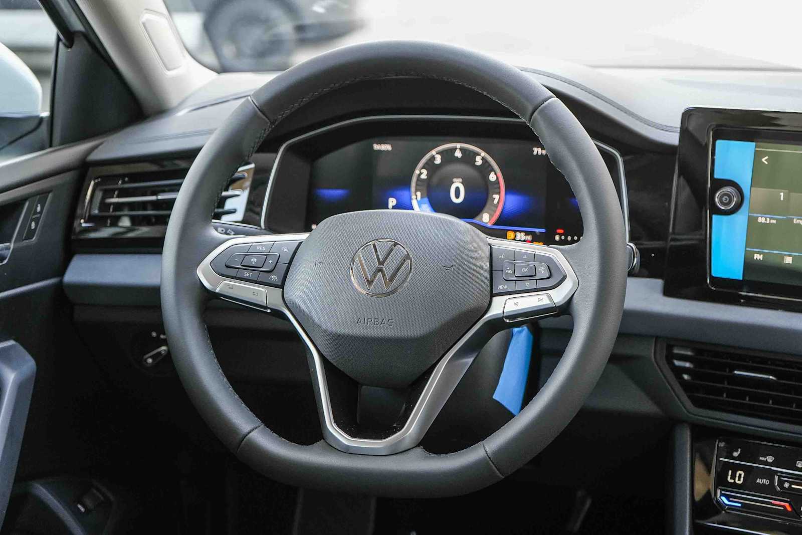 Thumbnail: 2026 Volkswagen Jetta - 16