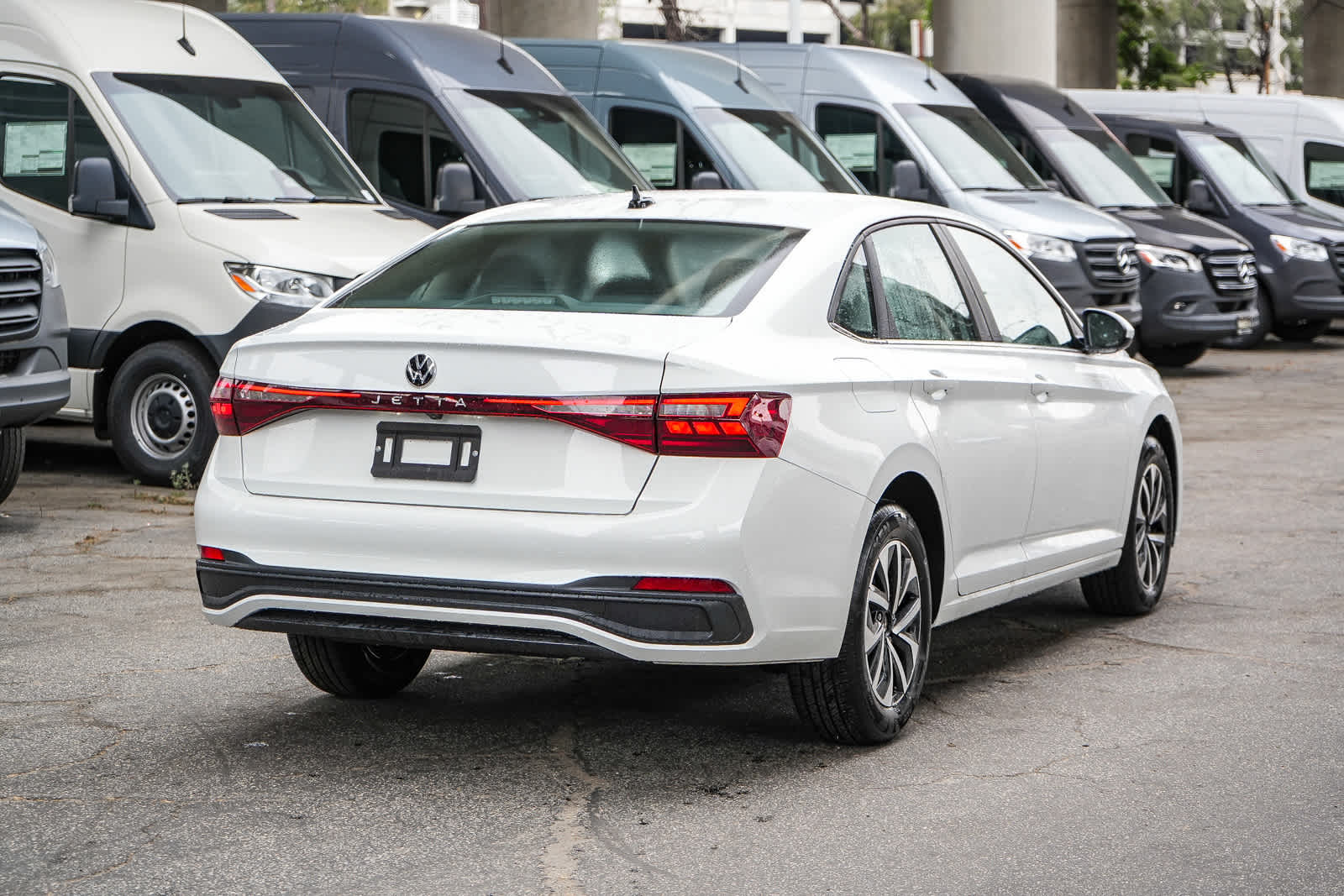 Thumbnail: 2026 Volkswagen Jetta - 4