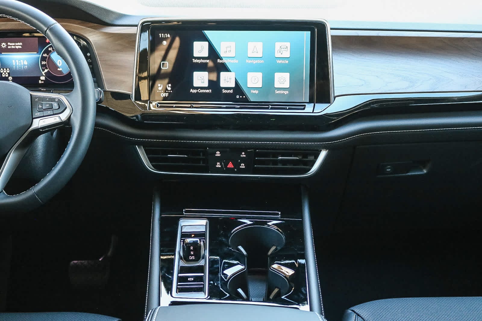 Thumbnail: 2026 Volkswagen Atlas - 15