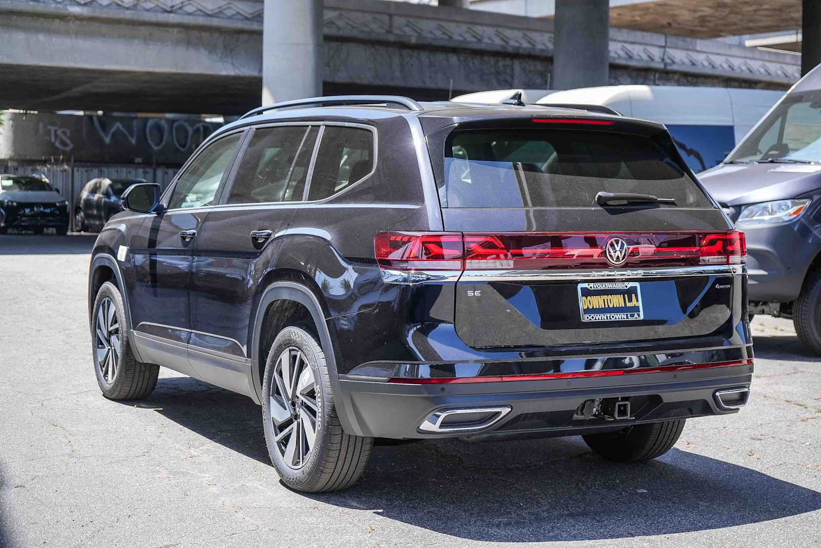 Thumbnail: 2026 Volkswagen Atlas - 8