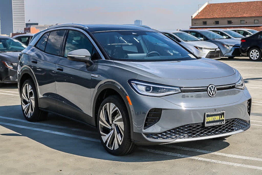 New 2025 Volkswagen ID.4 Pro S Plus SUV