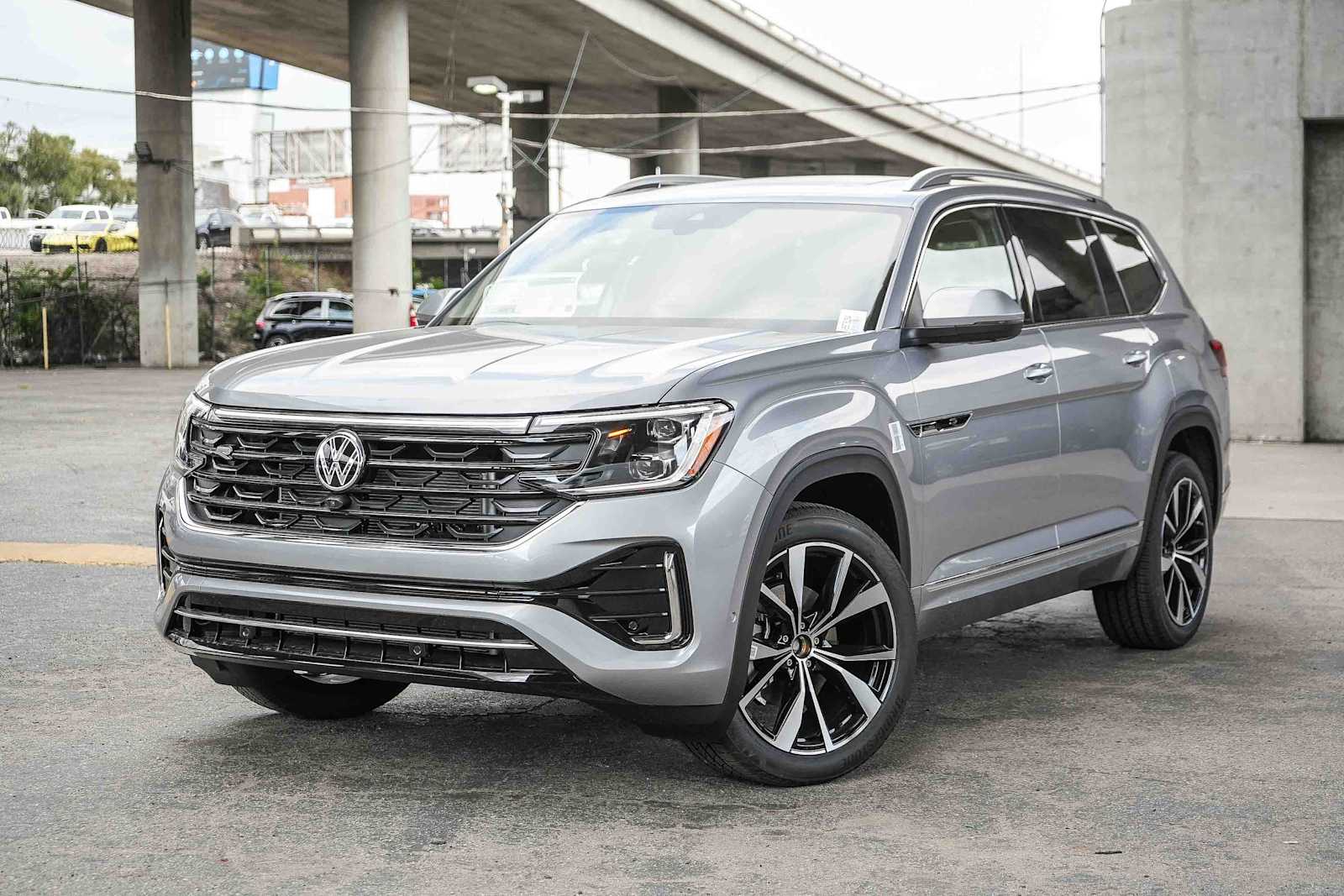 Thumbnail: 2026 Volkswagen Atlas - 1