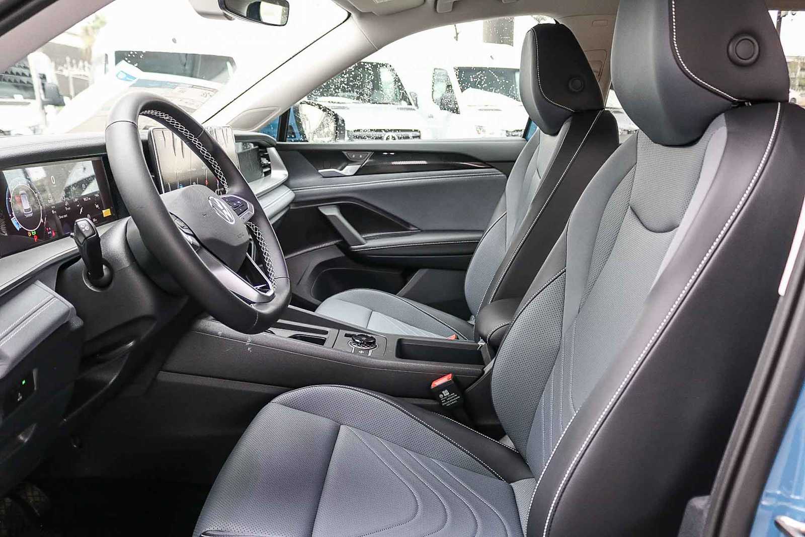 Thumbnail: 2026 Volkswagen Tiguan - 18