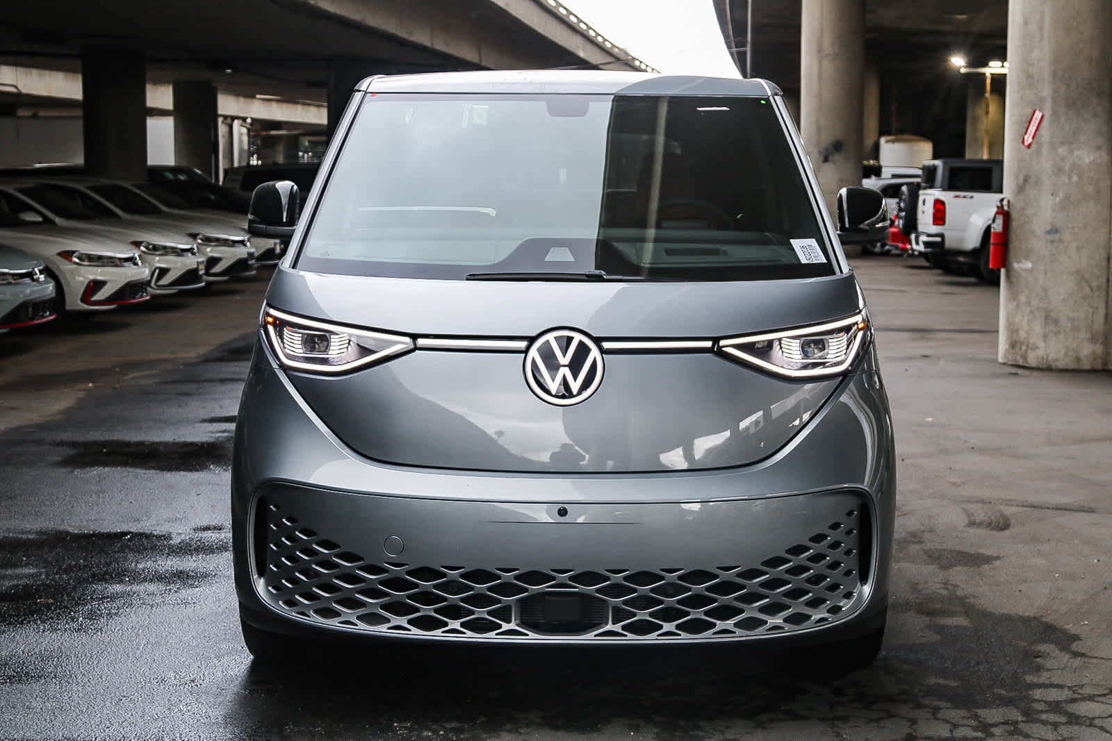 Thumbnail: 2025 Volkswagen ID.Buzz - 2