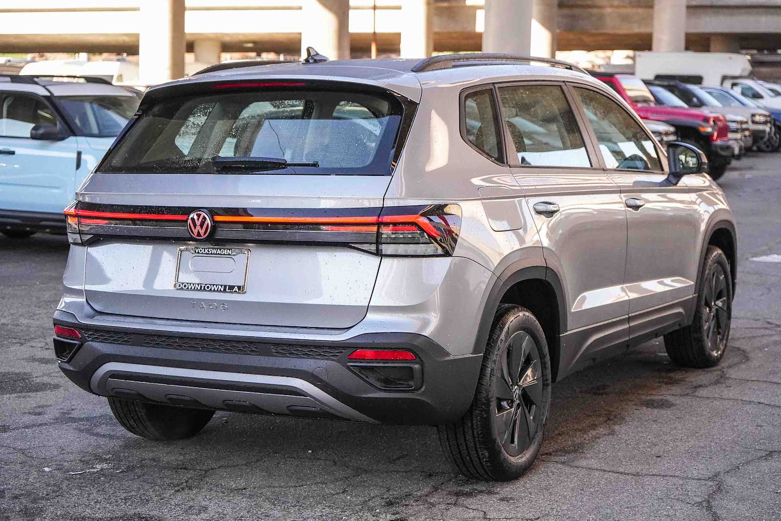 Thumbnail: 2026 Volkswagen Taos - 6