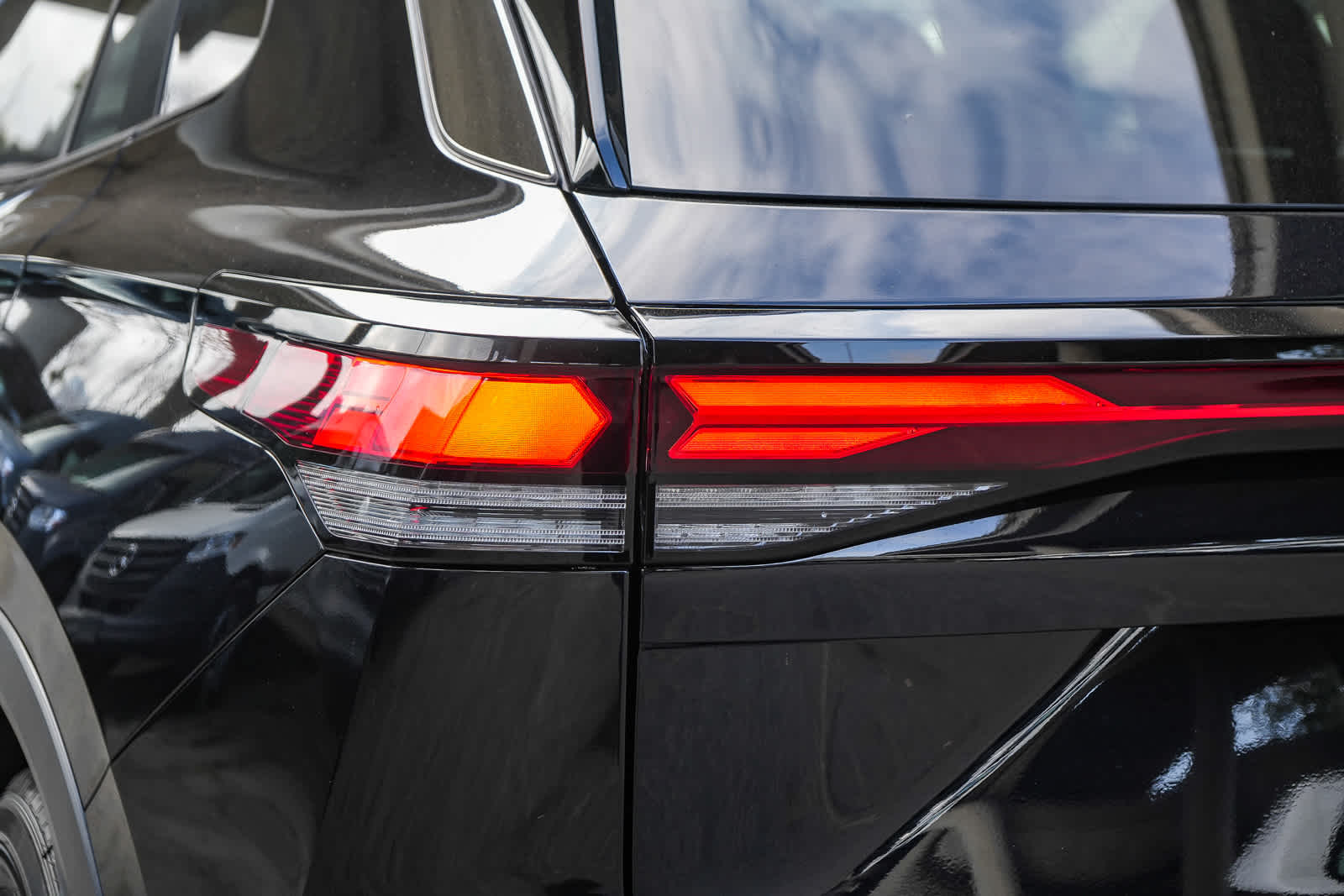 Thumbnail: 2026 Volkswagen Tiguan - 7