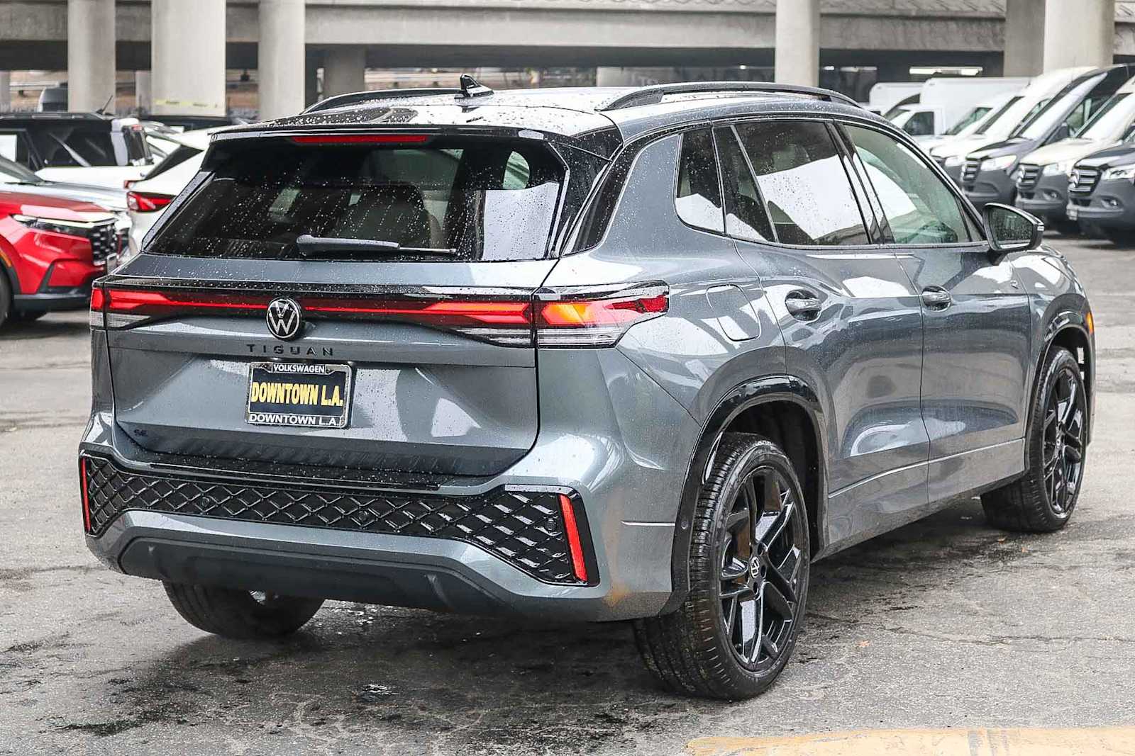 Thumbnail: 2026 Volkswagen Tiguan - 6