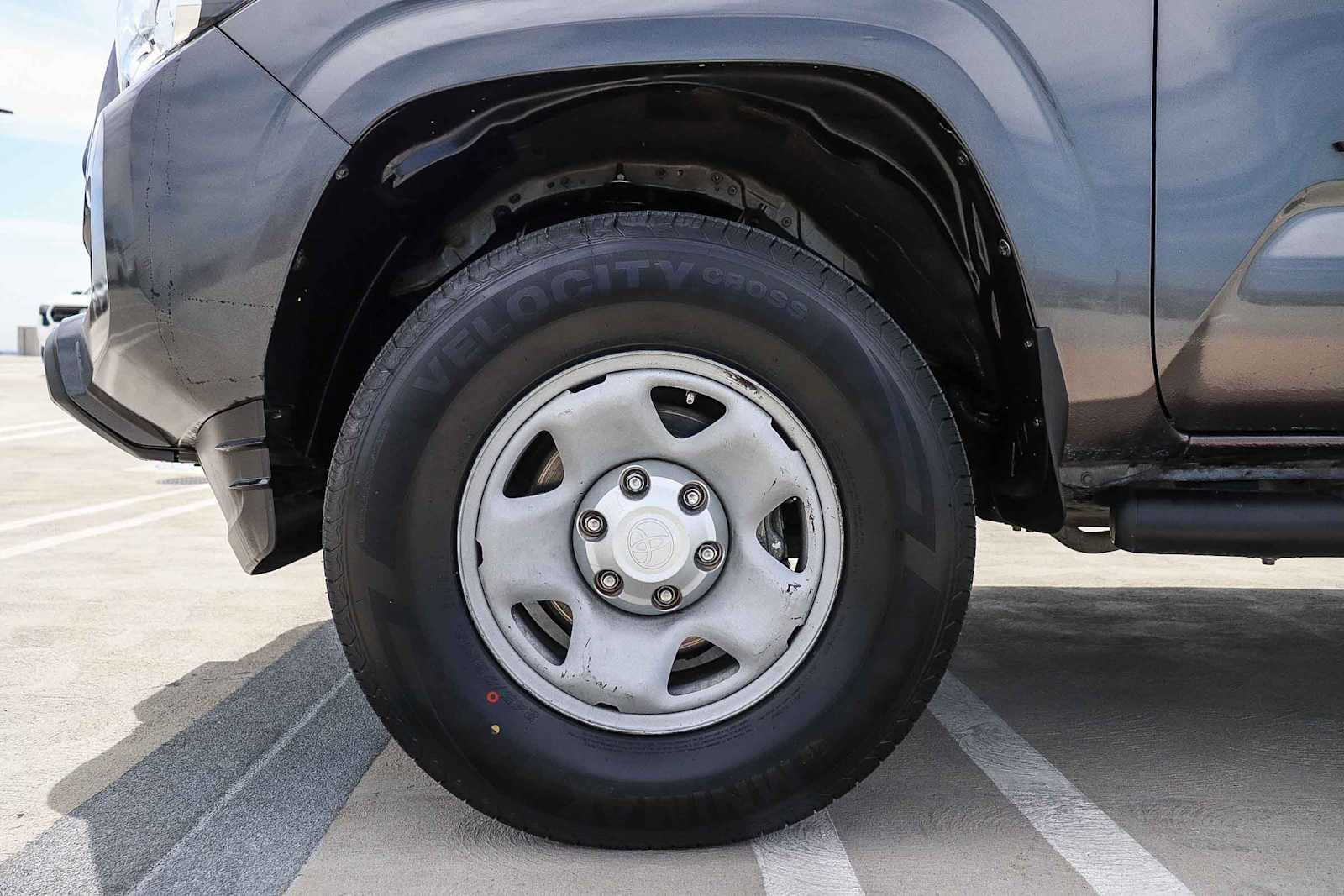 2021 Toyota Tacoma SR5 - Photo 11