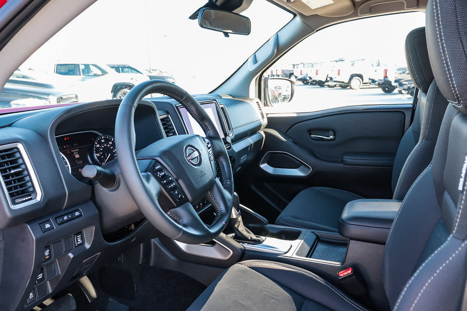 Thumbnail: 2023 Nissan Frontier - 16