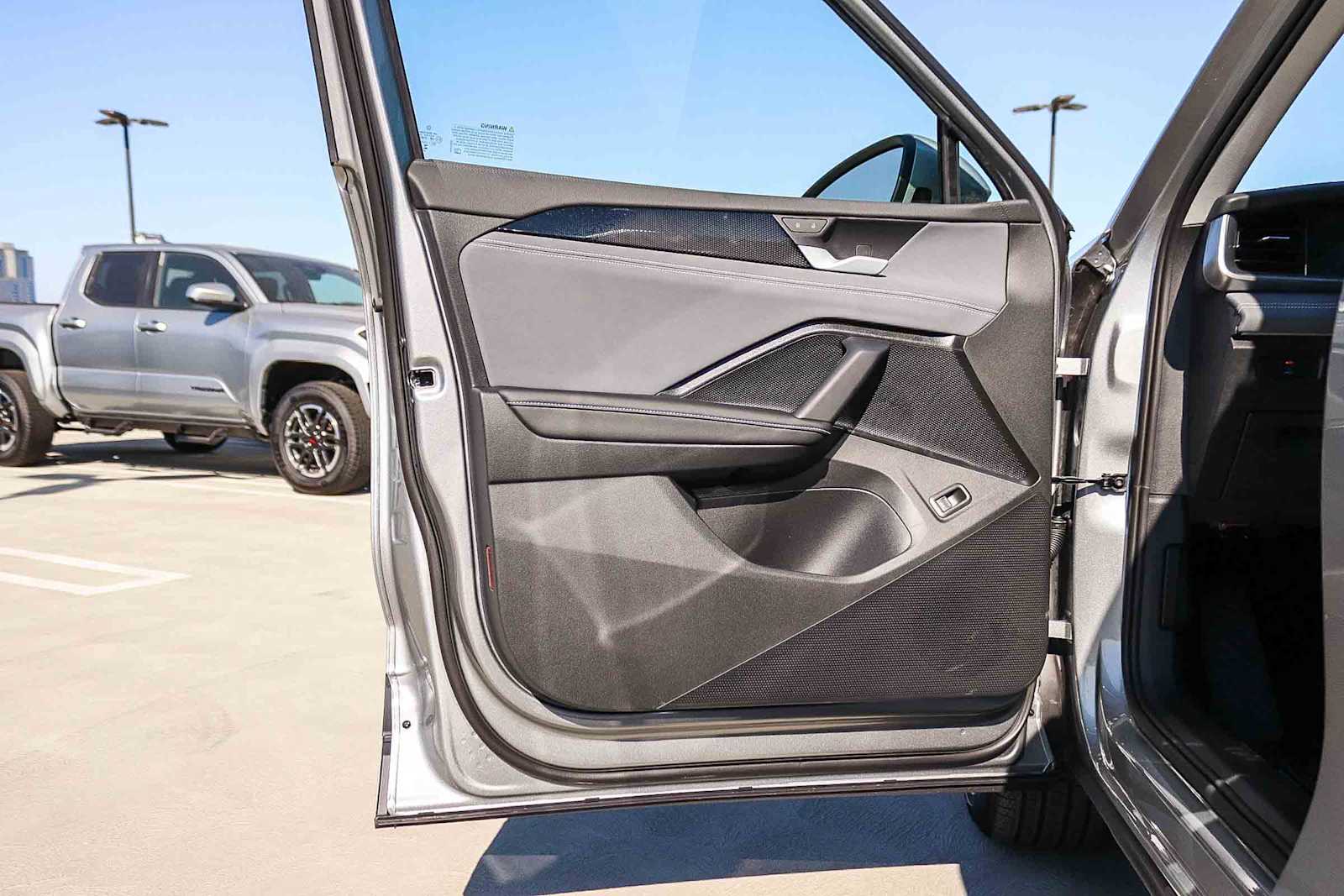 Thumbnail: 2026 Volkswagen Tiguan - 22
