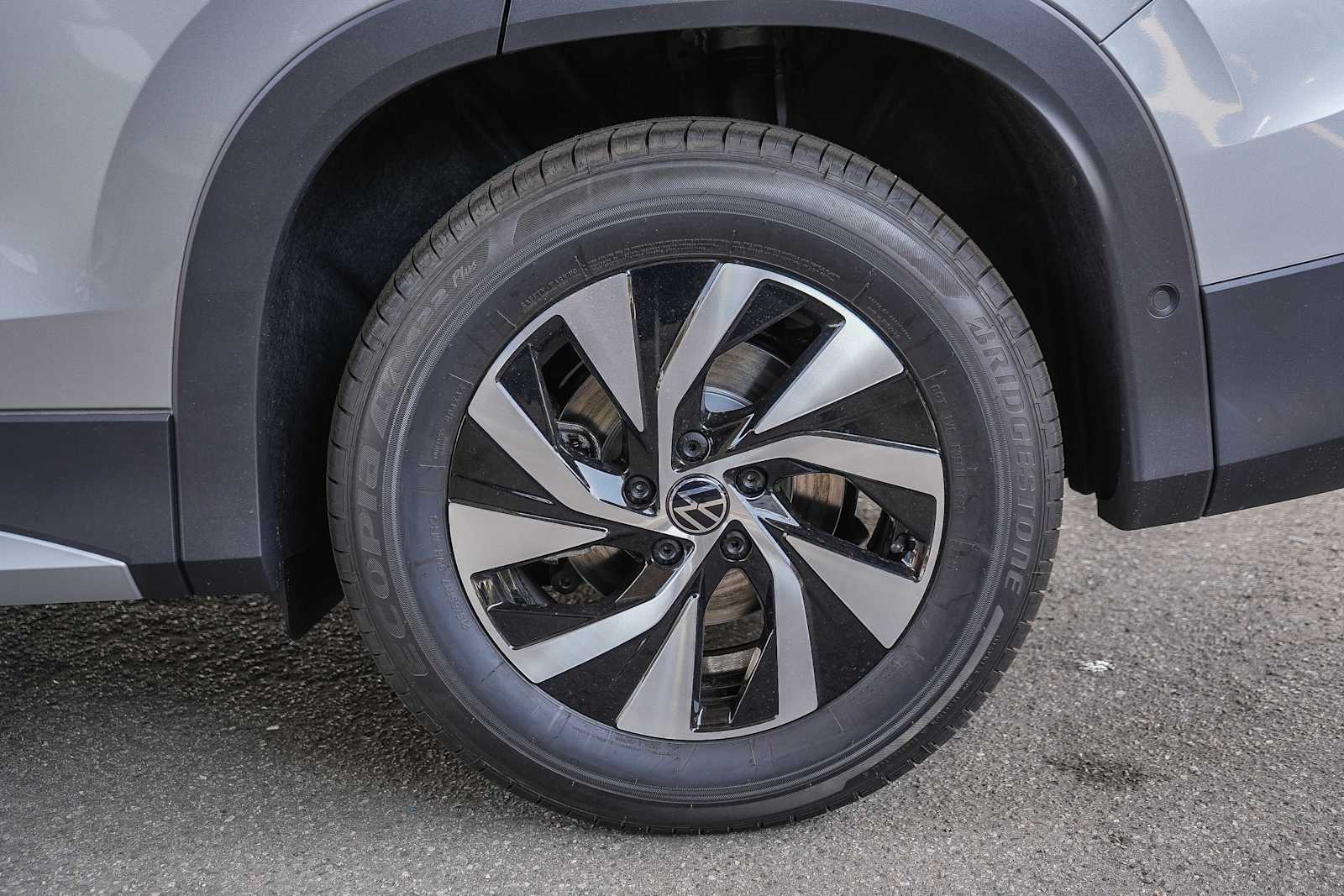 Thumbnail: 2026 Volkswagen Tiguan - 10
