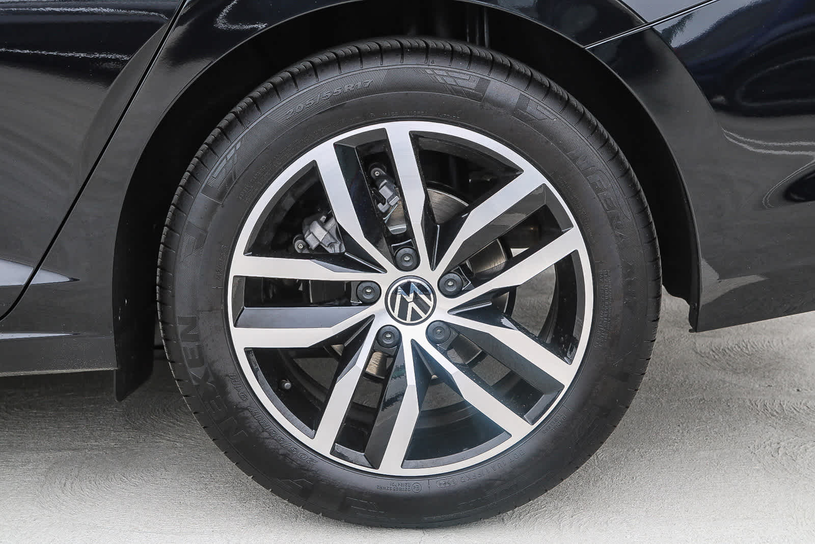 2025 Volkswagen Jetta SE 10