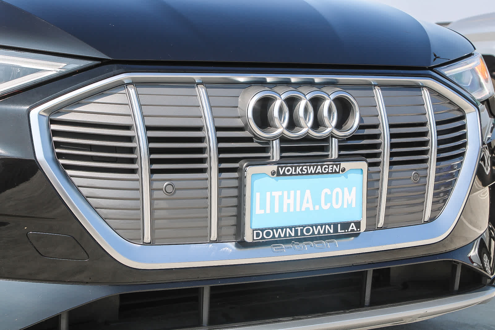 Thumbnail: 2022 Audi e-tron - 5