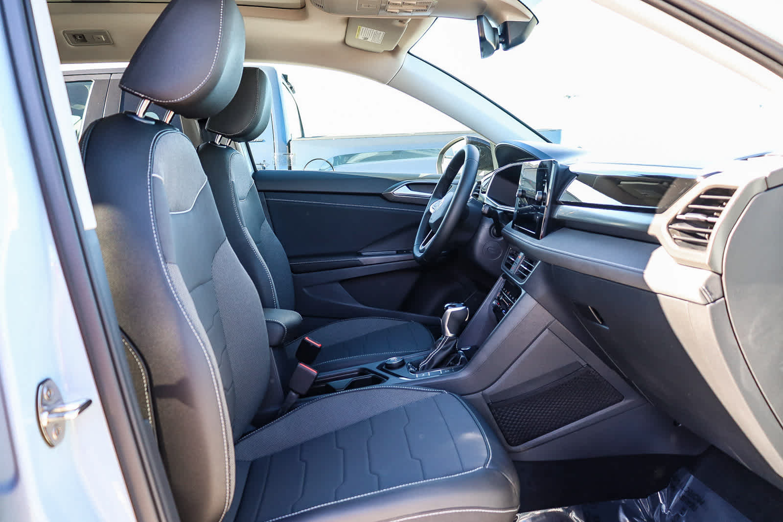 Thumbnail: 2026 Volkswagen Taos - 19