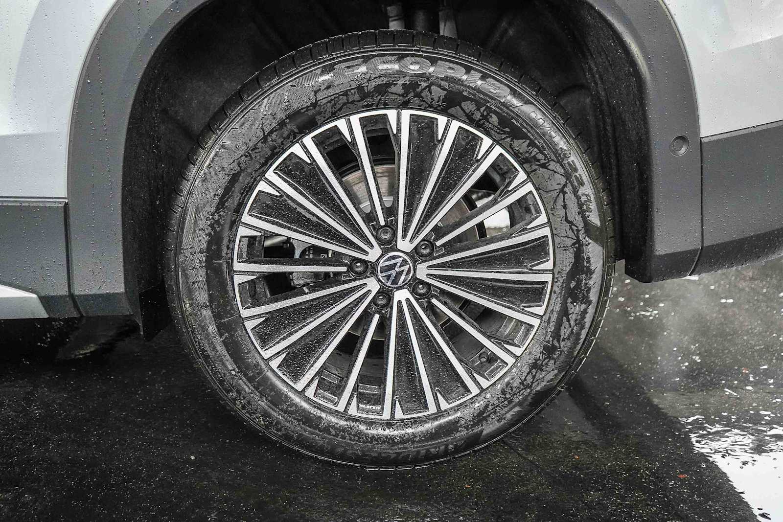 Thumbnail: 2026 Volkswagen Tiguan - 10