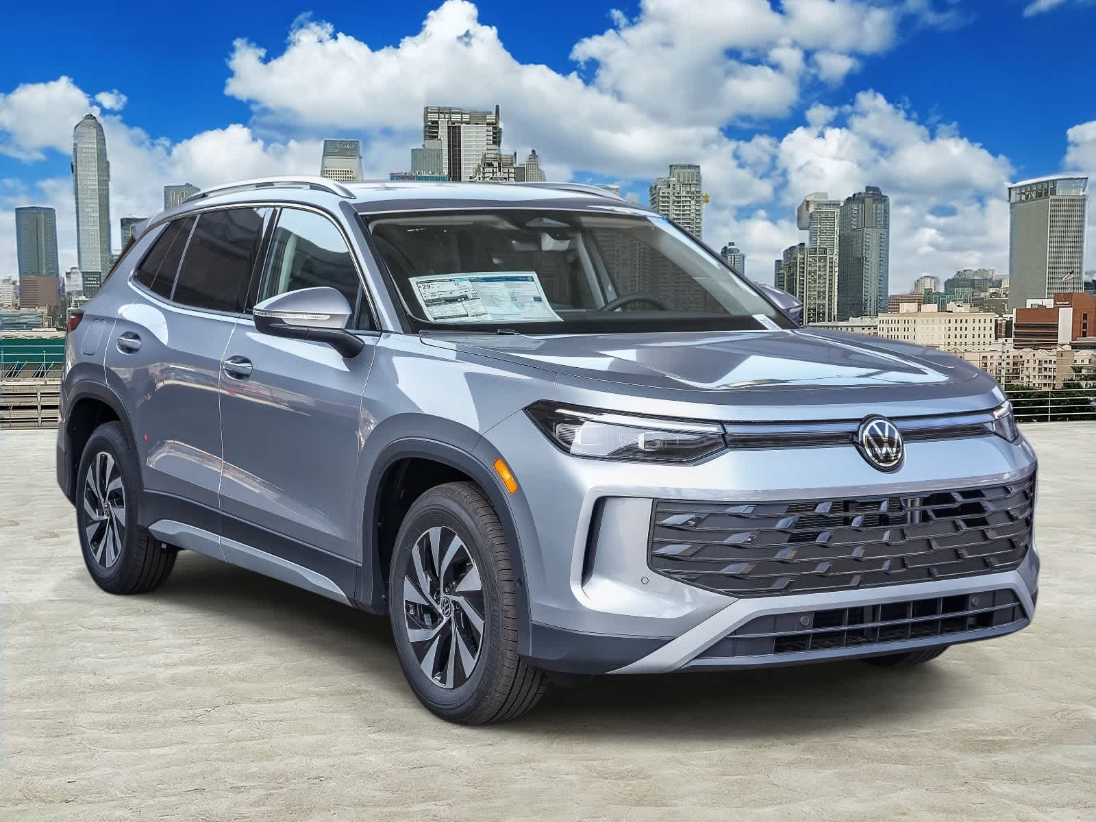 Thumbnail: 2026 Volkswagen Tiguan - 3