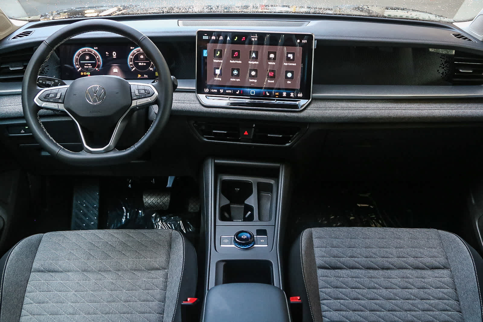 Thumbnail: 2025 Volkswagen Tiguan - 11