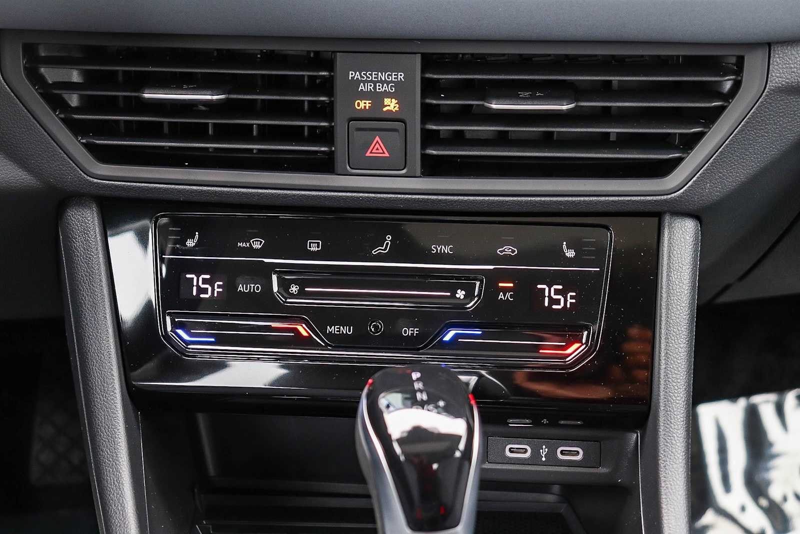 Thumbnail: 2026 Volkswagen Jetta - 16