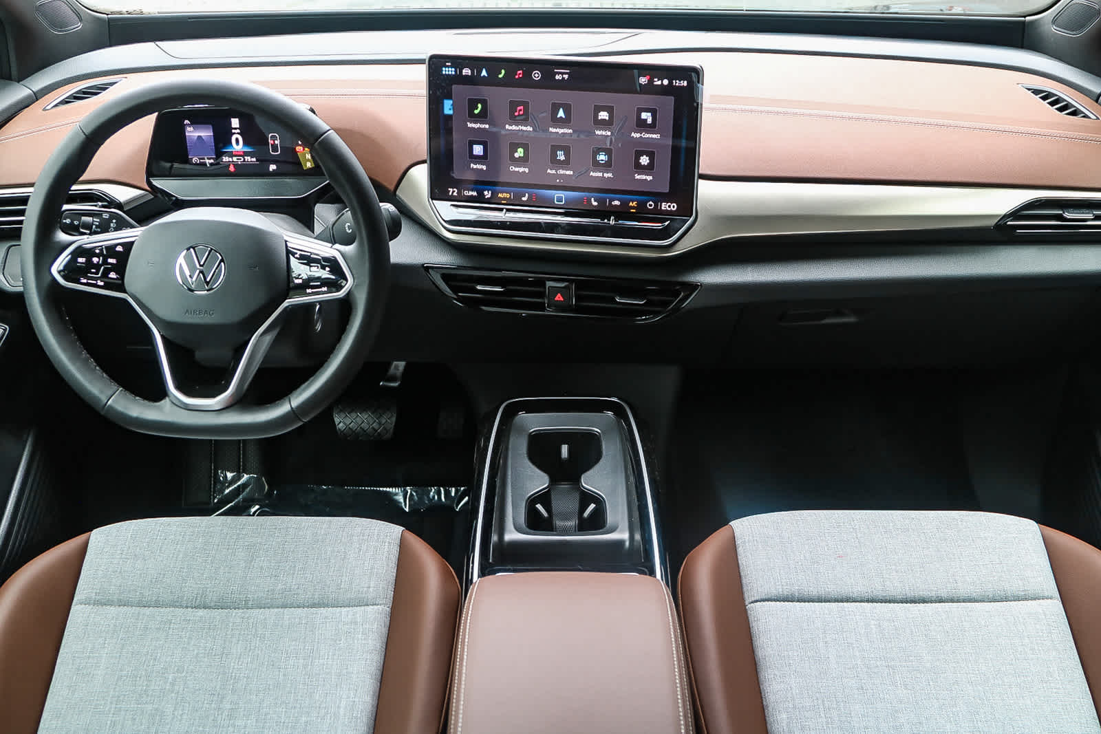 2025 Volkswagen ID.4 Pro 13
